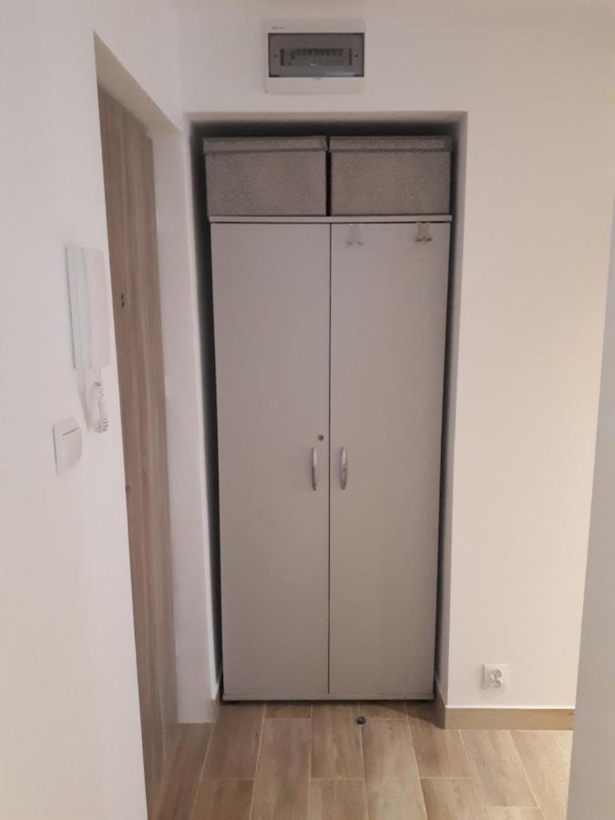 Male Przytulne Mieszkanie Mrągowo Exterior foto